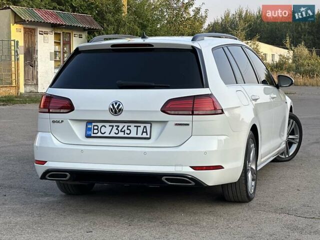 Белый Фольксваген Гольф, объемом двигателя 1.97 л и пробегом 233 тыс. км за 16750 $, фото 9 на Automoto.ua