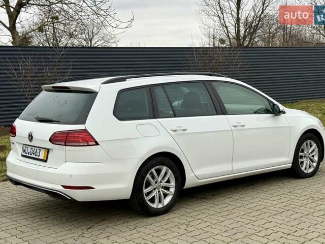 Білий Фольксваген Гольф, об'ємом двигуна 1.6 л та пробігом 159 тис. км за 13950 $, фото 6 на Automoto.ua