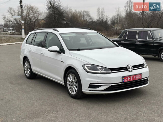 Білий Фольксваген Гольф, об'ємом двигуна 1.6 л та пробігом 267 тис. км за 13100 $, фото 4 на Automoto.ua