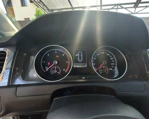 Белый Фольксваген Гольф, объемом двигателя 1.6 л и пробегом 174 тыс. км за 14750 $, фото 4 на Automoto.ua