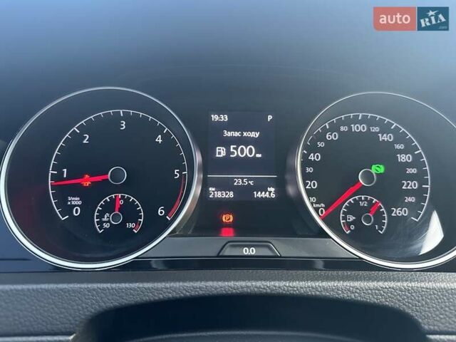 Белый Фольксваген Гольф, объемом двигателя 1.97 л и пробегом 233 тыс. км за 16750 $, фото 60 на Automoto.ua