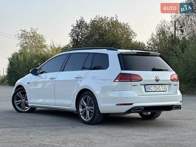 Белый Фольксваген Гольф, объемом двигателя 1.97 л и пробегом 233 тыс. км за 16750 $, фото 12 на Automoto.ua
