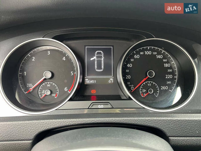 Белый Фольксваген Гольф, объемом двигателя 1.6 л и пробегом 183 тыс. км за 15500 $, фото 6 на Automoto.ua