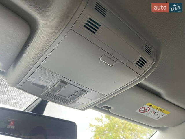 Белый Фольксваген Гольф, объемом двигателя 1.6 л и пробегом 183 тыс. км за 15500 $, фото 40 на Automoto.ua