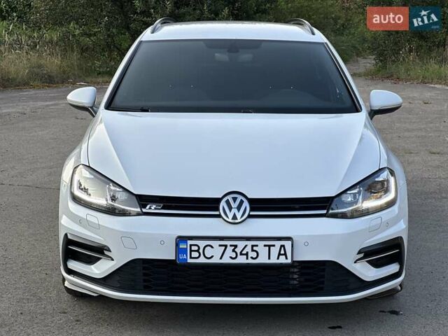 Белый Фольксваген Гольф, объемом двигателя 1.97 л и пробегом 233 тыс. км за 16750 $, фото 10 на Automoto.ua