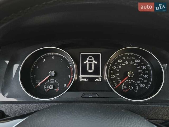 Белый Фольксваген Гольф, объемом двигателя 1.4 л и пробегом 232 тыс. км за 12900 $, фото 23 на Automoto.ua