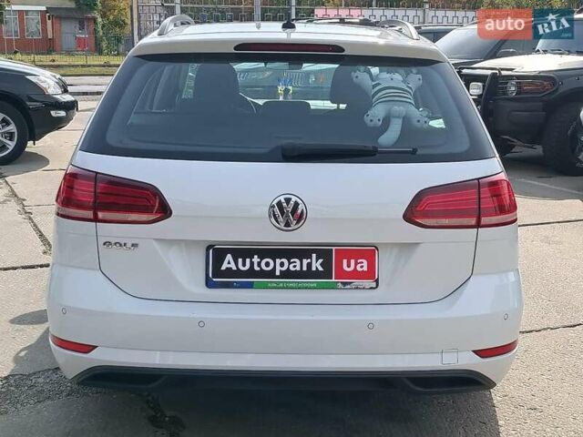 Білий Фольксваген Гольф, об'ємом двигуна 1.6 л та пробігом 235 тис. км за 13490 $, фото 7 на Automoto.ua