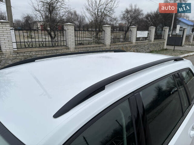 Білий Фольксваген Гольф, об'ємом двигуна 1.6 л та пробігом 267 тис. км за 13100 $, фото 9 на Automoto.ua