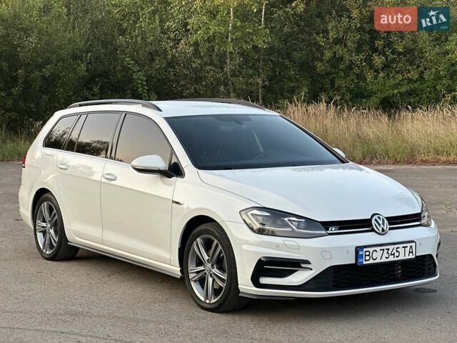 Белый Фольксваген Гольф, объемом двигателя 1.97 л и пробегом 233 тыс. км за 16750 $, фото 64 на Automoto.ua