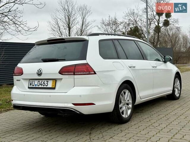 Білий Фольксваген Гольф, об'ємом двигуна 1.6 л та пробігом 159 тис. км за 13950 $, фото 1 на Automoto.ua