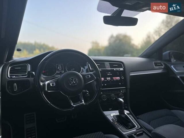 Белый Фольксваген Гольф, объемом двигателя 1.97 л и пробегом 233 тыс. км за 16750 $, фото 41 на Automoto.ua