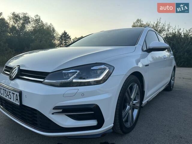 Белый Фольксваген Гольф, объемом двигателя 1.97 л и пробегом 233 тыс. км за 16750 $, фото 24 на Automoto.ua