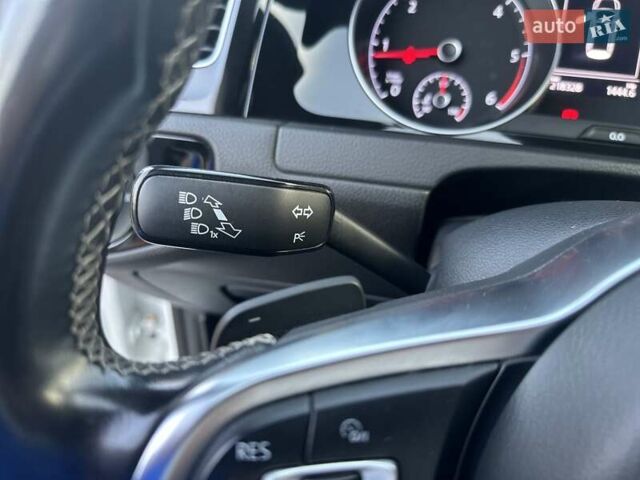 Белый Фольксваген Гольф, объемом двигателя 1.97 л и пробегом 233 тыс. км за 16750 $, фото 56 на Automoto.ua