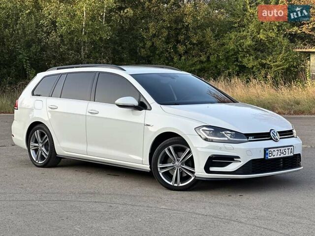 Белый Фольксваген Гольф, объемом двигателя 1.97 л и пробегом 233 тыс. км за 16750 $, фото 3 на Automoto.ua