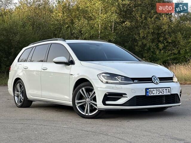 Белый Фольксваген Гольф, объемом двигателя 1.97 л и пробегом 233 тыс. км за 16750 $, фото 2 на Automoto.ua