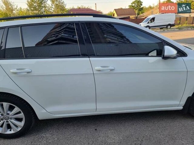 Белый Фольксваген Гольф, объемом двигателя 1.8 л и пробегом 53 тыс. км за 13500 $, фото 17 на Automoto.ua