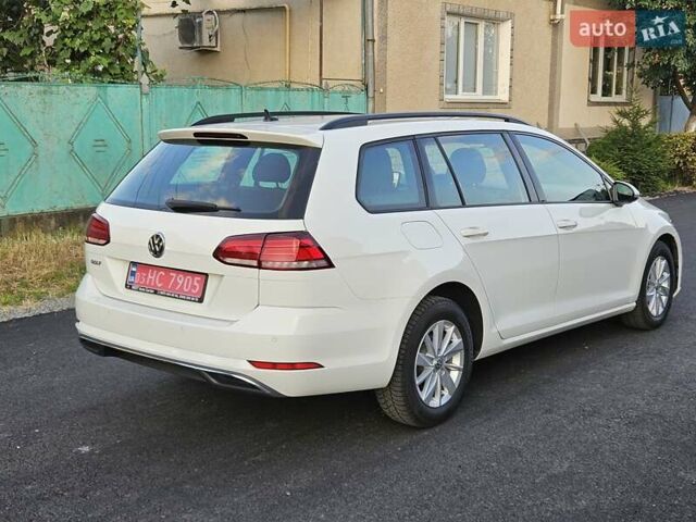 Белый Фольксваген Гольф, объемом двигателя 1.4 л и пробегом 232 тыс. км за 12900 $, фото 5 на Automoto.ua