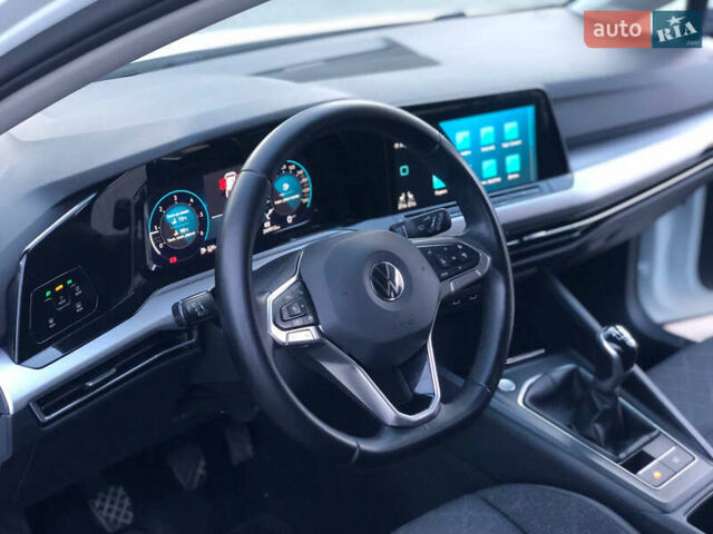 Білий Фольксваген Гольф, об'ємом двигуна 2 л та пробігом 250 тис. км за 16400 $, фото 20 на Automoto.ua