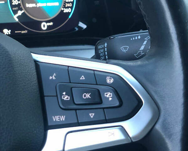 Білий Фольксваген Гольф, об'ємом двигуна 2 л та пробігом 250 тис. км за 16400 $, фото 37 на Automoto.ua