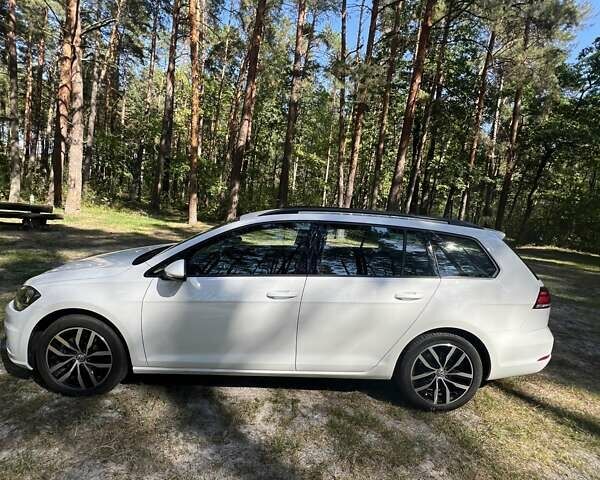 Белый Фольксваген Гольф, объемом двигателя 1.97 л и пробегом 261 тыс. км за 14900 $, фото 8 на Automoto.ua