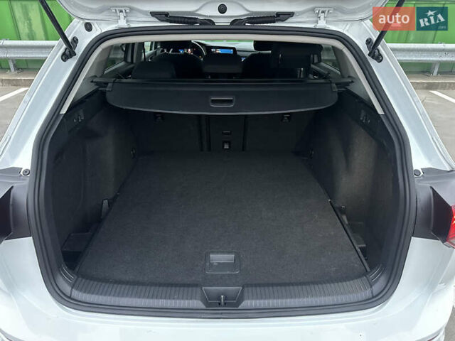 Білий Фольксваген Гольф, об'ємом двигуна 1.97 л та пробігом 201 тис. км за 18999 $, фото 21 на Automoto.ua