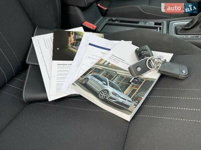 Белый Фольксваген Гольф, объемом двигателя 1.97 л и пробегом 298 тыс. км за 18500 $, фото 17 на Automoto.ua