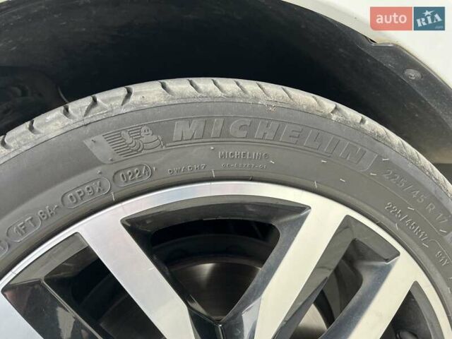 Белый Фольксваген Гольф, объемом двигателя 1.97 л и пробегом 261 тыс. км за 14900 $, фото 31 на Automoto.ua