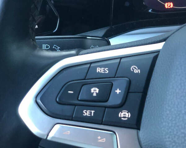 Білий Фольксваген Гольф, об'ємом двигуна 2 л та пробігом 250 тис. км за 16400 $, фото 36 на Automoto.ua