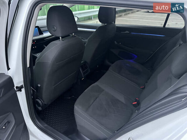 Білий Фольксваген Гольф, об'ємом двигуна 1.97 л та пробігом 201 тис. км за 18999 $, фото 18 на Automoto.ua