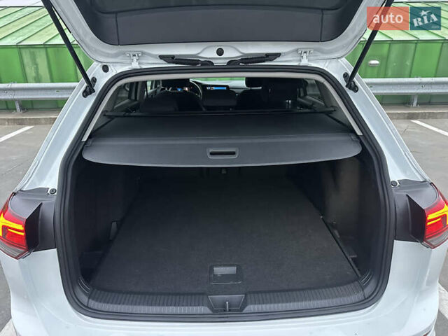 Білий Фольксваген Гольф, об'ємом двигуна 1.97 л та пробігом 201 тис. км за 18999 $, фото 20 на Automoto.ua