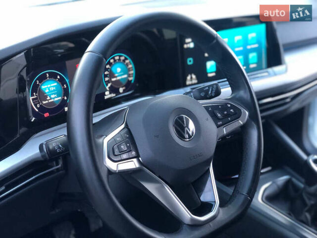 Білий Фольксваген Гольф, об'ємом двигуна 2 л та пробігом 250 тис. км за 16400 $, фото 41 на Automoto.ua