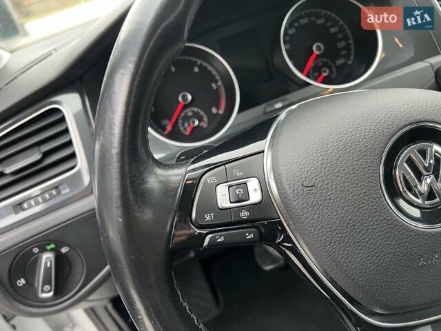 Белый Фольксваген Гольф, объемом двигателя 1.97 л и пробегом 261 тыс. км за 14900 $, фото 36 на Automoto.ua