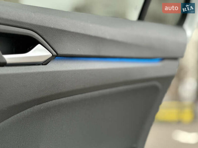 Белый Фольксваген Гольф, объемом двигателя 1.97 л и пробегом 205 тыс. км за 19900 $, фото 14 на Automoto.ua