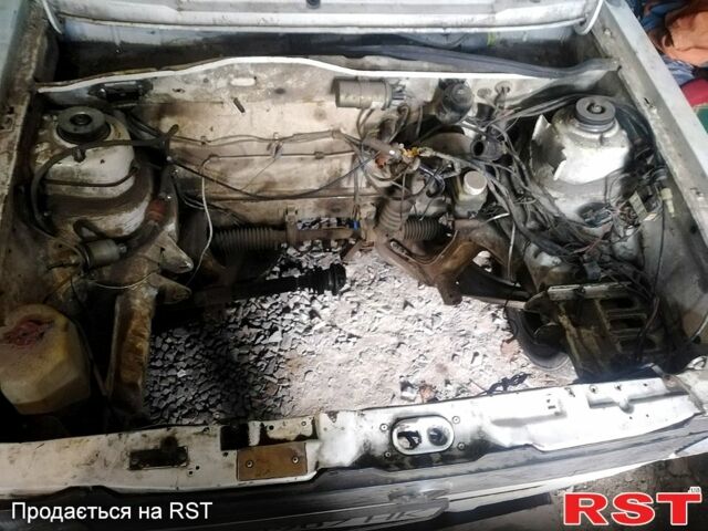 Бежевий Фольксваген Гольф, об'ємом двигуна 1.6 л та пробігом 0 тис. км за 300 $, фото 7 на Automoto.ua