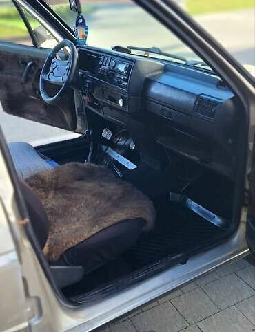 Бежевый Фольксваген Гольф, объемом двигателя 1.59 л и пробегом 100 тыс. км за 1100 $, фото 22 на Automoto.ua