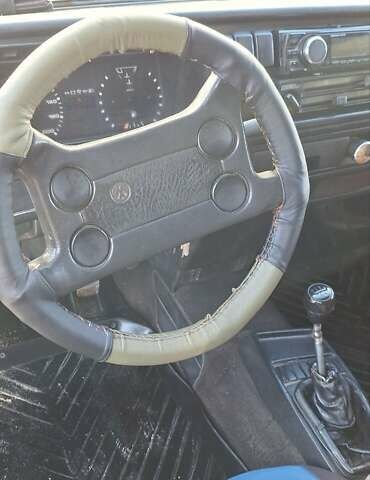 Бежевый Фольксваген Гольф, объемом двигателя 1.59 л и пробегом 100 тыс. км за 1100 $, фото 9 на Automoto.ua