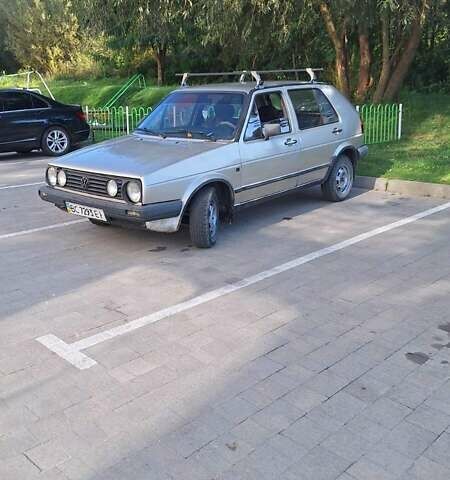 Бежевый Фольксваген Гольф, объемом двигателя 1.59 л и пробегом 100 тыс. км за 1100 $, фото 13 на Automoto.ua