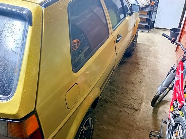 Бежевый Фольксваген Гольф, объемом двигателя 1.6 л и пробегом 293 тыс. км за 1850 $, фото 1 на Automoto.ua