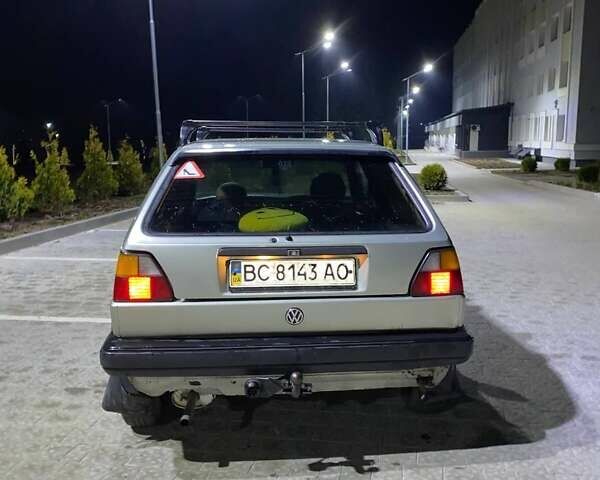Бежевый Фольксваген Гольф, объемом двигателя 1.6 л и пробегом 555 тыс. км за 1100 $, фото 4 на Automoto.ua