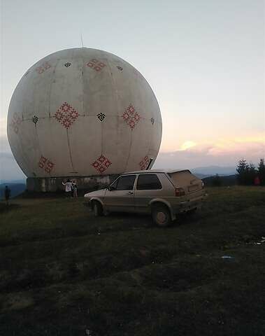 Бежевий Фольксваген Гольф, об'ємом двигуна 1.6 л та пробігом 450 тис. км за 1745 $, фото 2 на Automoto.ua