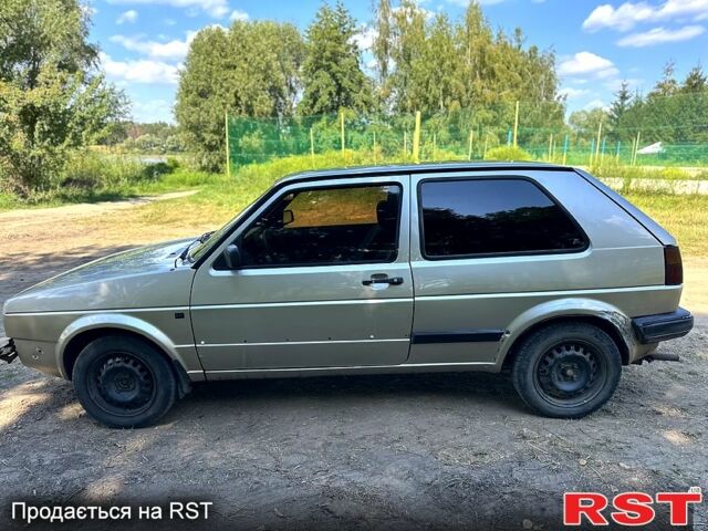 Бежевий Фольксваген Гольф, об'ємом двигуна 1.6 л та пробігом 349 тис. км за 950 $, фото 4 на Automoto.ua