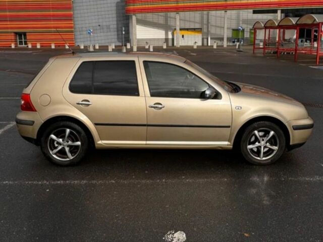 Бежевый Фольксваген Гольф, объемом двигателя 1.9 л и пробегом 311 тыс. км за 1200 $, фото 1 на Automoto.ua