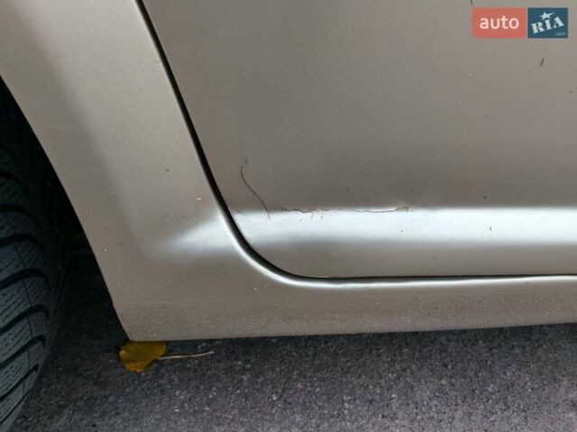 Бежевый Фольксваген Гольф, объемом двигателя 1.6 л и пробегом 179 тыс. км за 4600 $, фото 8 на Automoto.ua