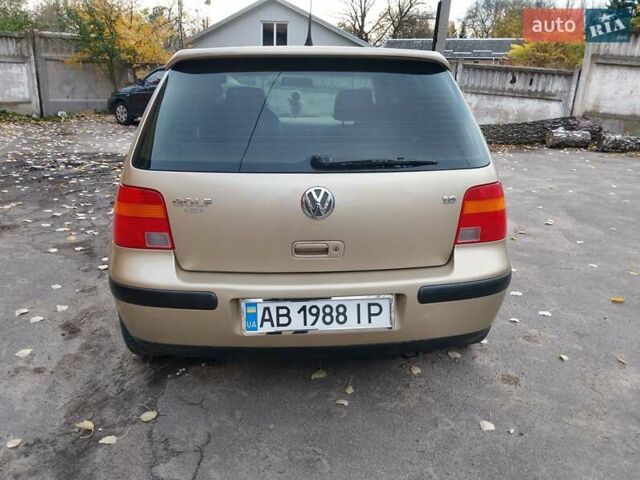 Бежевый Фольксваген Гольф, объемом двигателя 1.6 л и пробегом 179 тыс. км за 4600 $, фото 10 на Automoto.ua