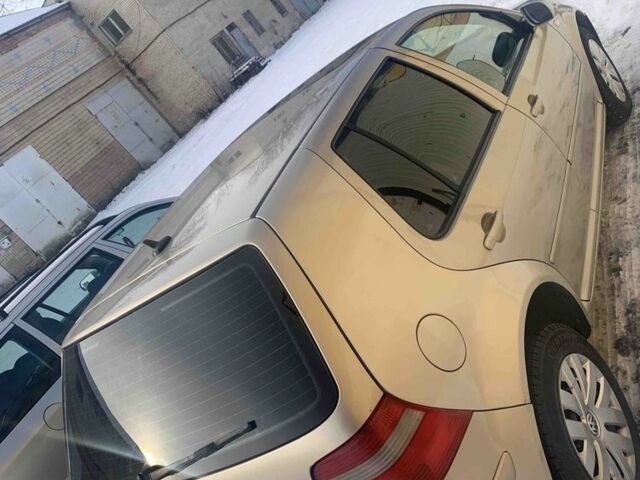 Бежевий Фольксваген Гольф, об'ємом двигуна 1.9 л та пробігом 3 тис. км за 5300 $, фото 2 на Automoto.ua