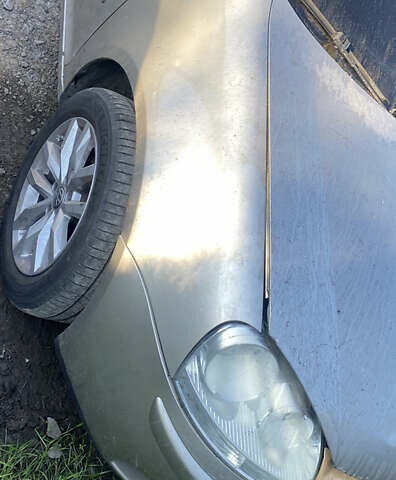 Бежевый Фольксваген Гольф, объемом двигателя 1.39 л и пробегом 151 тыс. км за 3600 $, фото 10 на Automoto.ua