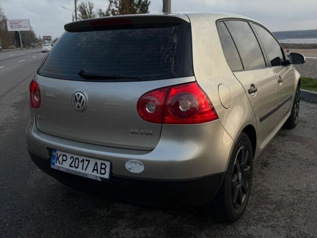 Бежевый Фольксваген Гольф, объемом двигателя 1.6 л и пробегом 230 тыс. км за 5700 $, фото 6 на Automoto.ua