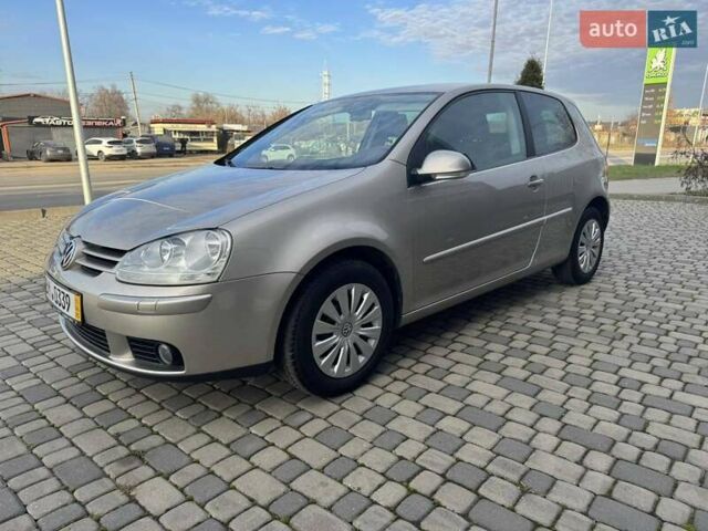 Бежевий Фольксваген Гольф, об'ємом двигуна 1.6 л та пробігом 169 тис. км за 6500 $, фото 3 на Automoto.ua
