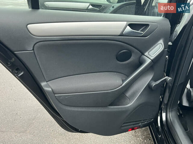 Бежевый Фольксваген Гольф, объемом двигателя 1.4 л и пробегом 206 тыс. км за 6600 $, фото 35 на Automoto.ua