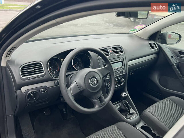 Бежевый Фольксваген Гольф, объемом двигателя 1.4 л и пробегом 206 тыс. км за 6600 $, фото 27 на Automoto.ua
